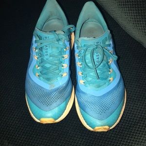 Nike Pegasus 36 trail running shoes  6 women